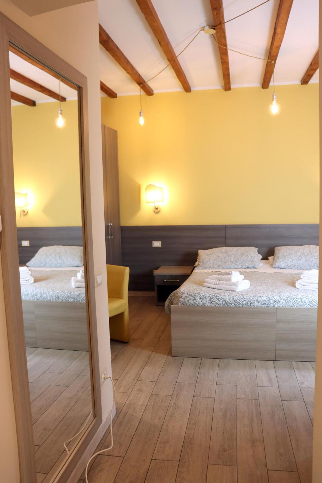 Albergo Locanda Diana Genoa Exterior photo